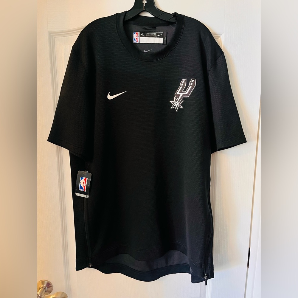 NWT Nike San Antonio Spurs shirt